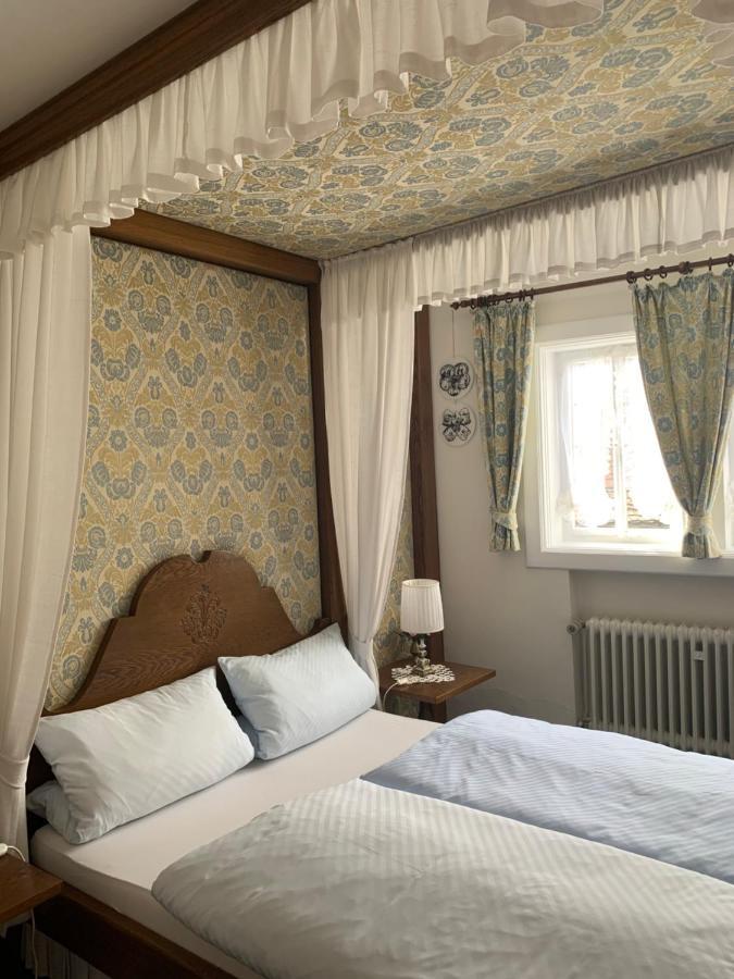 Hotel Zum Riesen - Aelteste Fuerstenherberge Deutschlands Miltenberg Buitenkant foto
