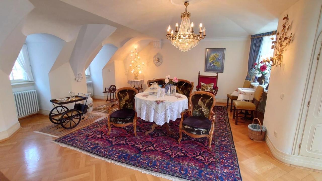 Hotel Zum Riesen - Aelteste Fuerstenherberge Deutschlands Miltenberg Buitenkant foto