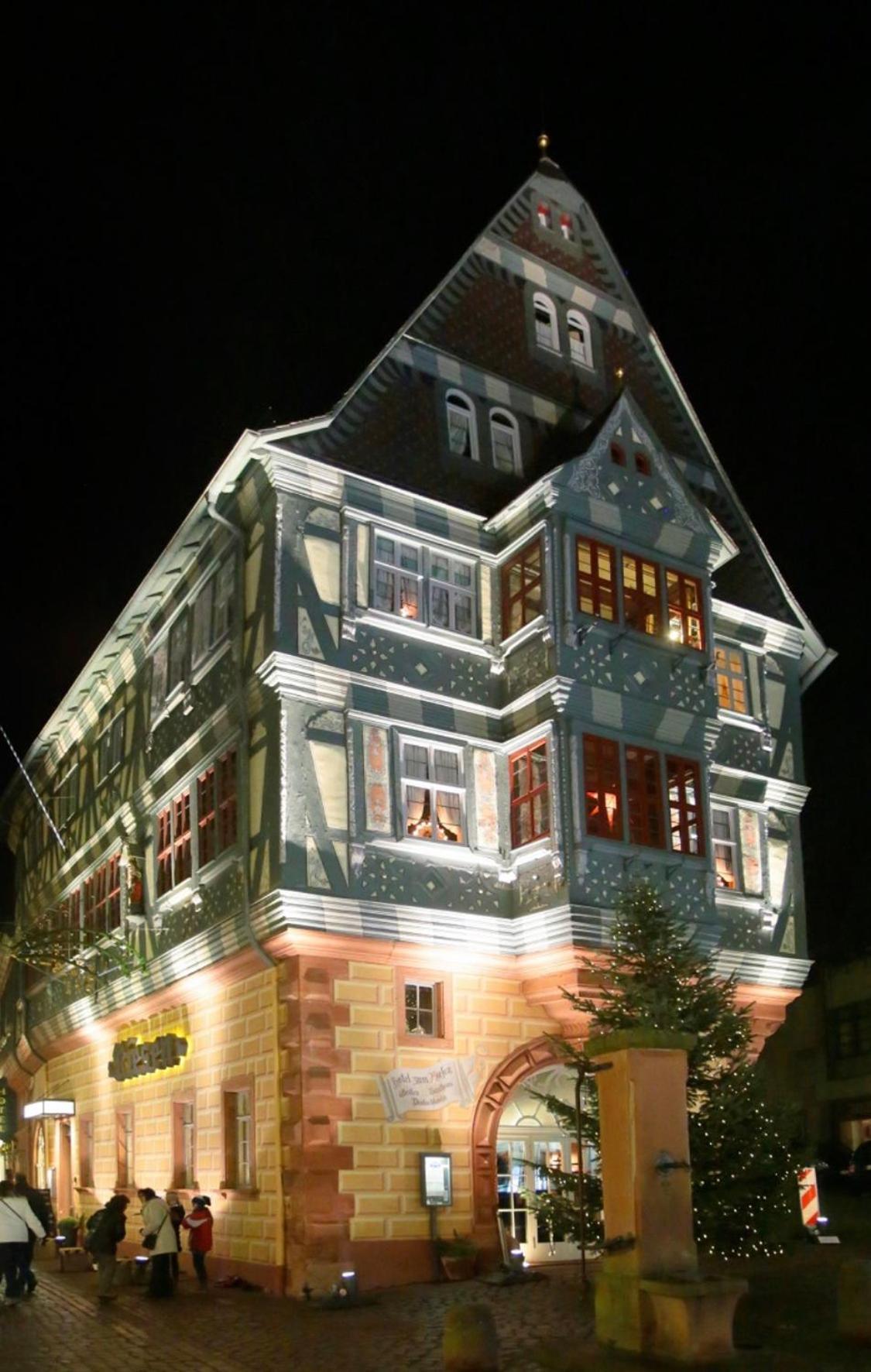 Hotel Zum Riesen - Aelteste Fuerstenherberge Deutschlands Miltenberg Buitenkant foto